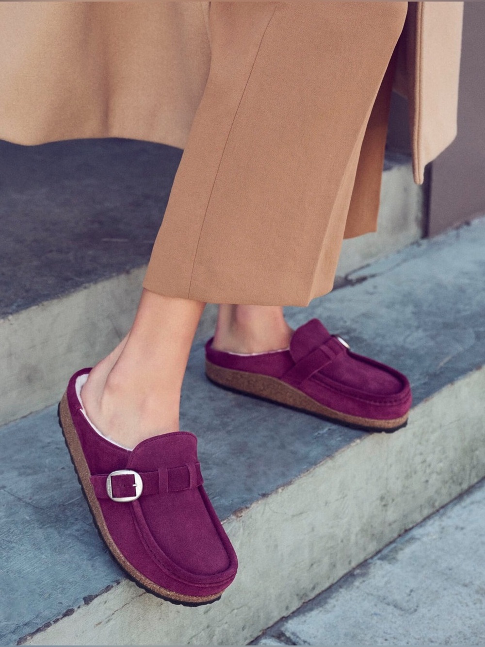 Birkenstock Buckley Shearling Suede Clogs Maroon Plum EU 38